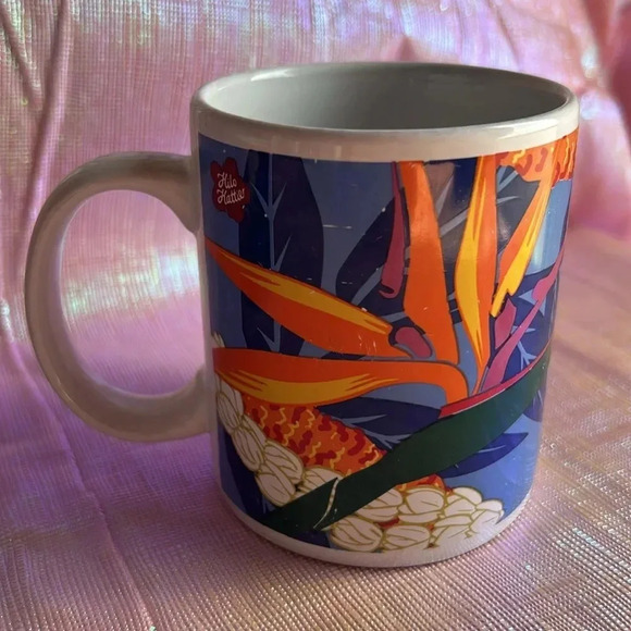 🌺GUC Set of Hilo Hattie The Store Of Hawaii 1999 Island Heritage Coffee Mugs - Picture 3 of 7